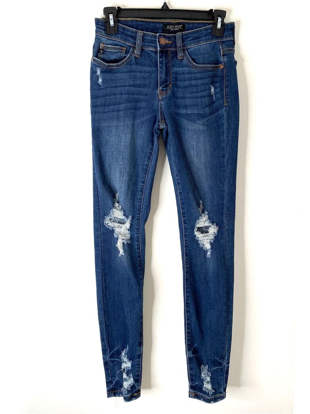 Judy Blue Dark Wash Skinny Jeans Distressed Stretch Denim Mid Rise Ripped